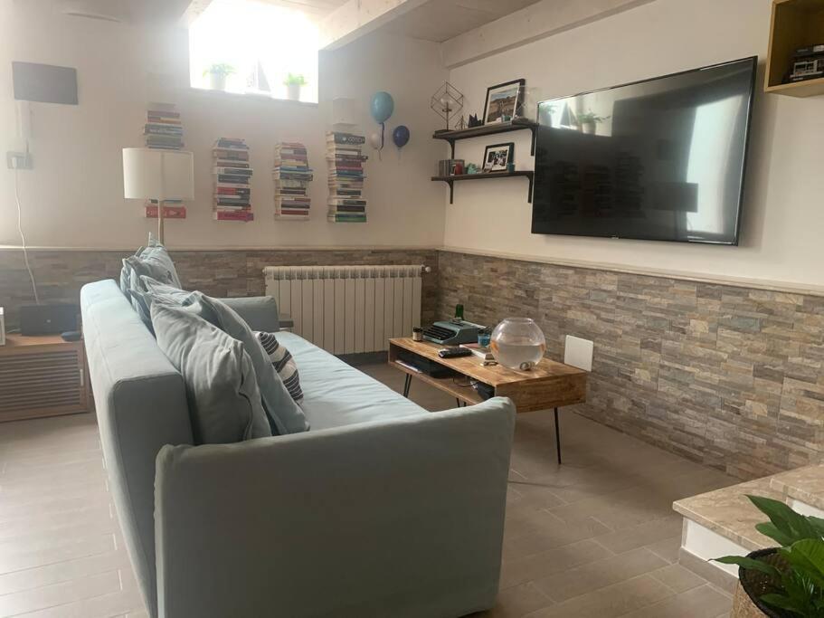 Vela Apartment Бриндизи Экстерьер фото